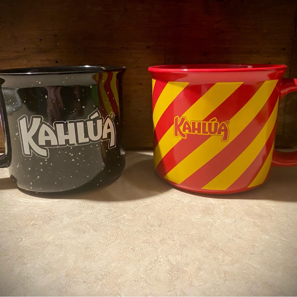 NWOT Kahlua Extra Large 16oz Cermaic Mugs Set of 2 Graphic Collectible Alcohol